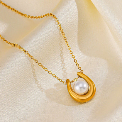 Aurelia U-Shaped Pearl Necklace