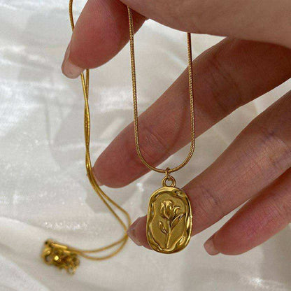 Blooming Tulip Elegance Necklace