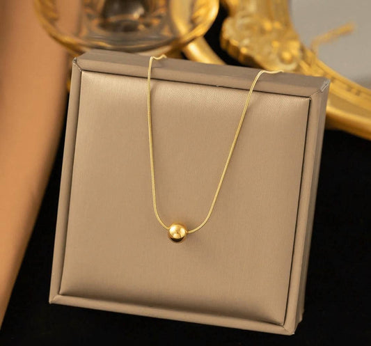 Orb d'Or Minimaliste Necklace